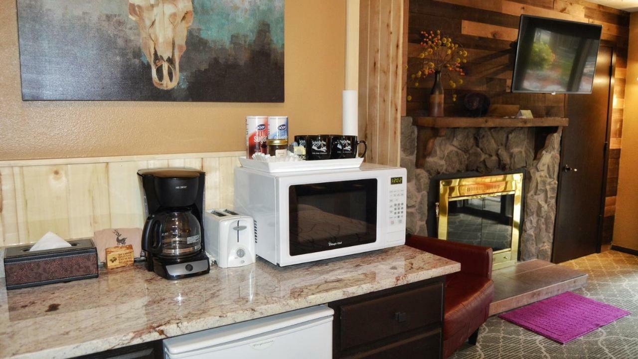 Inn The On Fall River & Fall River 3*