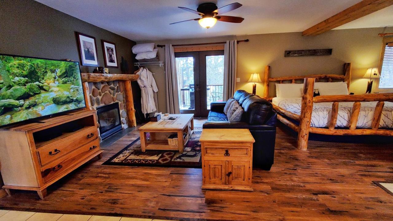 The On Fall River & Fall River 3* Estes Park